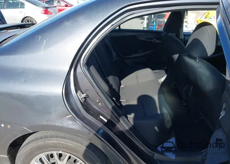 2009 Toyota Corolla S z USA, uszkodzony, nr VIN 1NXBU40E29Z106760